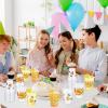 Sliner 50 Pcs Clear Honey Cups – 12 oz Disposable Drinking Cups with Straws – Bee Theme Party Favors for Kitchen, Baby Shower
